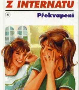 Dvojčata Holky z internátu 4 (Enid Blyton) (česky)
